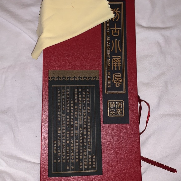 Giant Panda Mini Screen - Picture 8 of 8